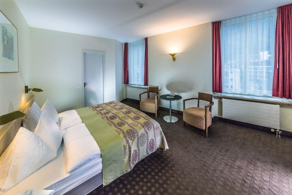 Seehotel Waldstaetterhof Swiss Quality Бруннен Экстерьер фото
